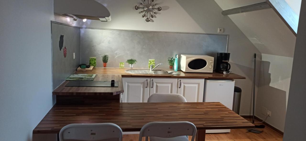 Appartement En Bord De Mer 40 M2, 2 Personnes Étables Екстериор снимка